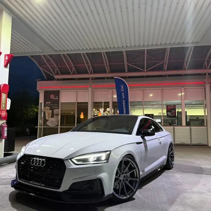 Audi S5: 20 Zoll Wheelforce Felgen in Chrom